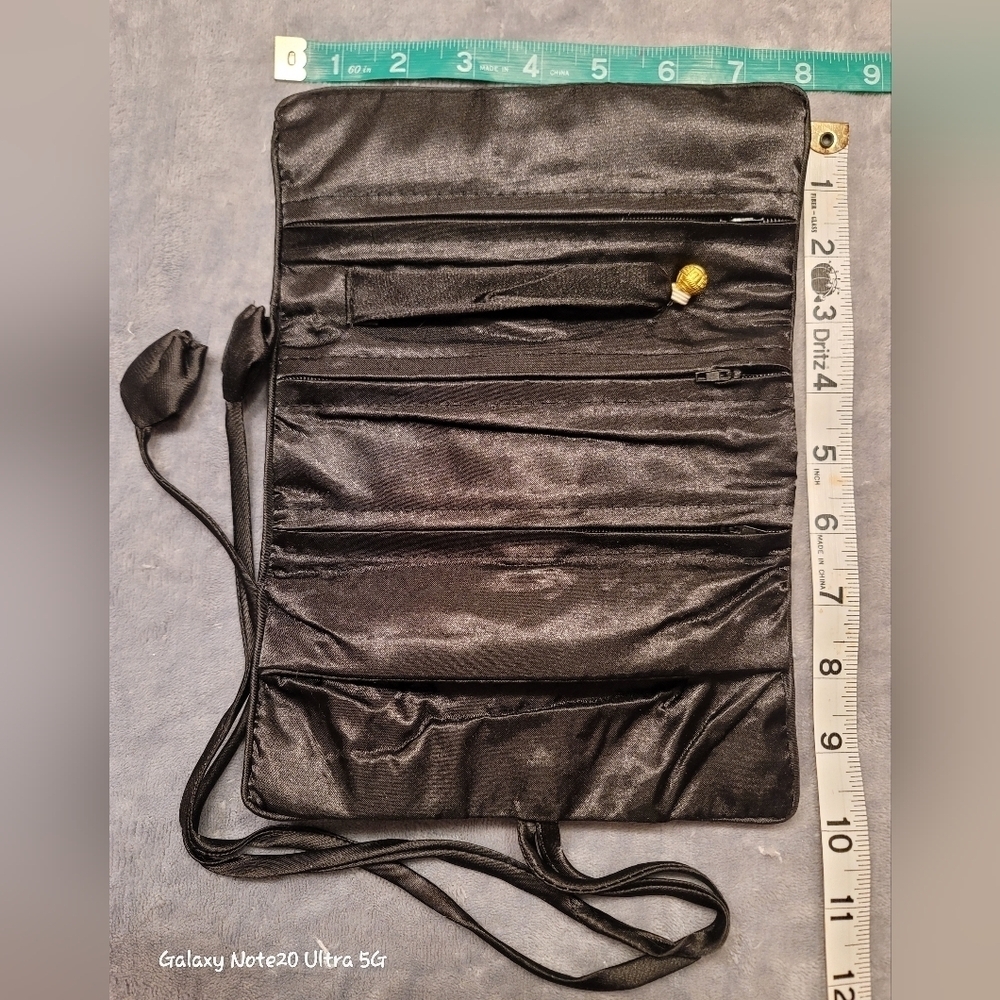 0479. NWOTs~ Beautifully Embroidered Black Satin ~ Jewelry Roll ~ Zipper Pockets - Picture 4 of 5
